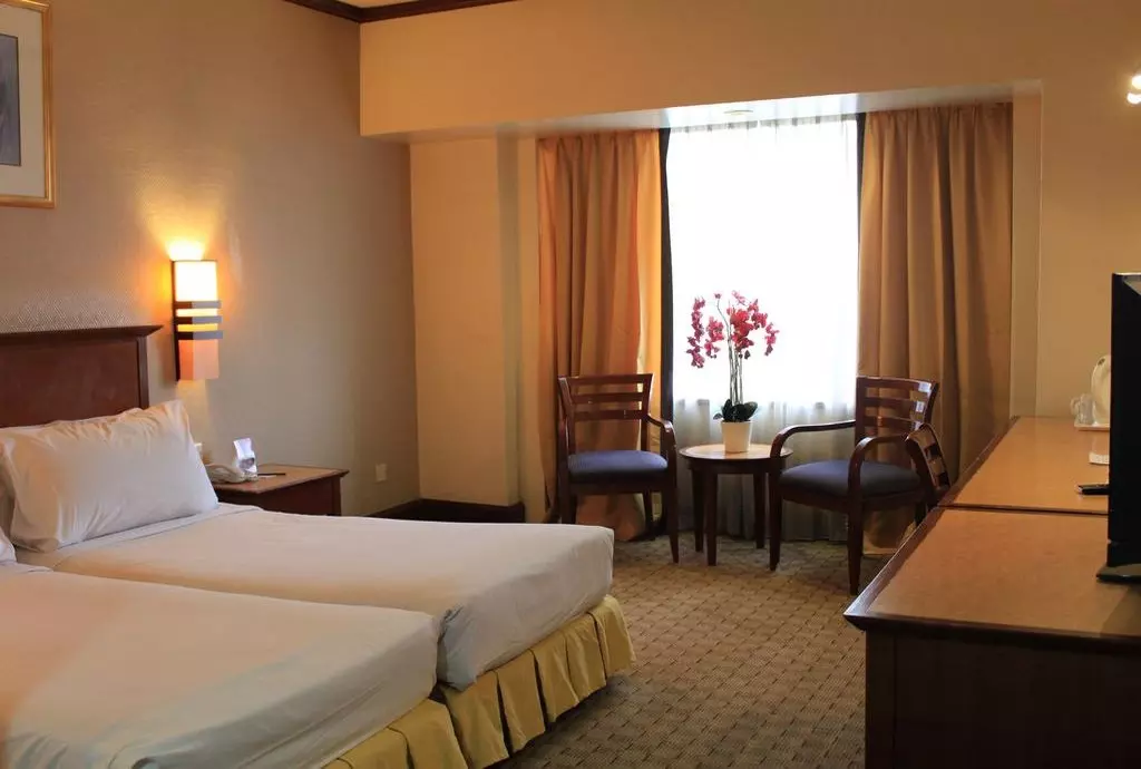 hotel summit kuala lumpur_shabavizparvaz_04.jpg